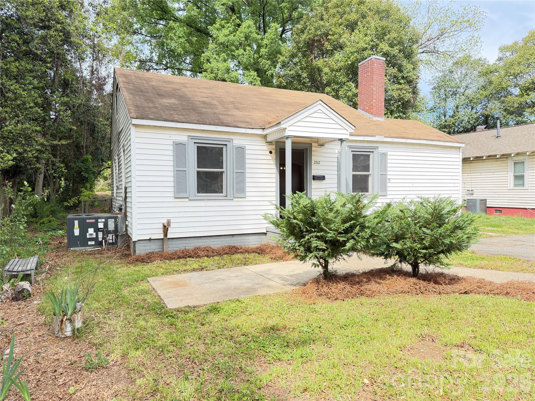 2212 Camp Greene Street Charlotte NC 28208