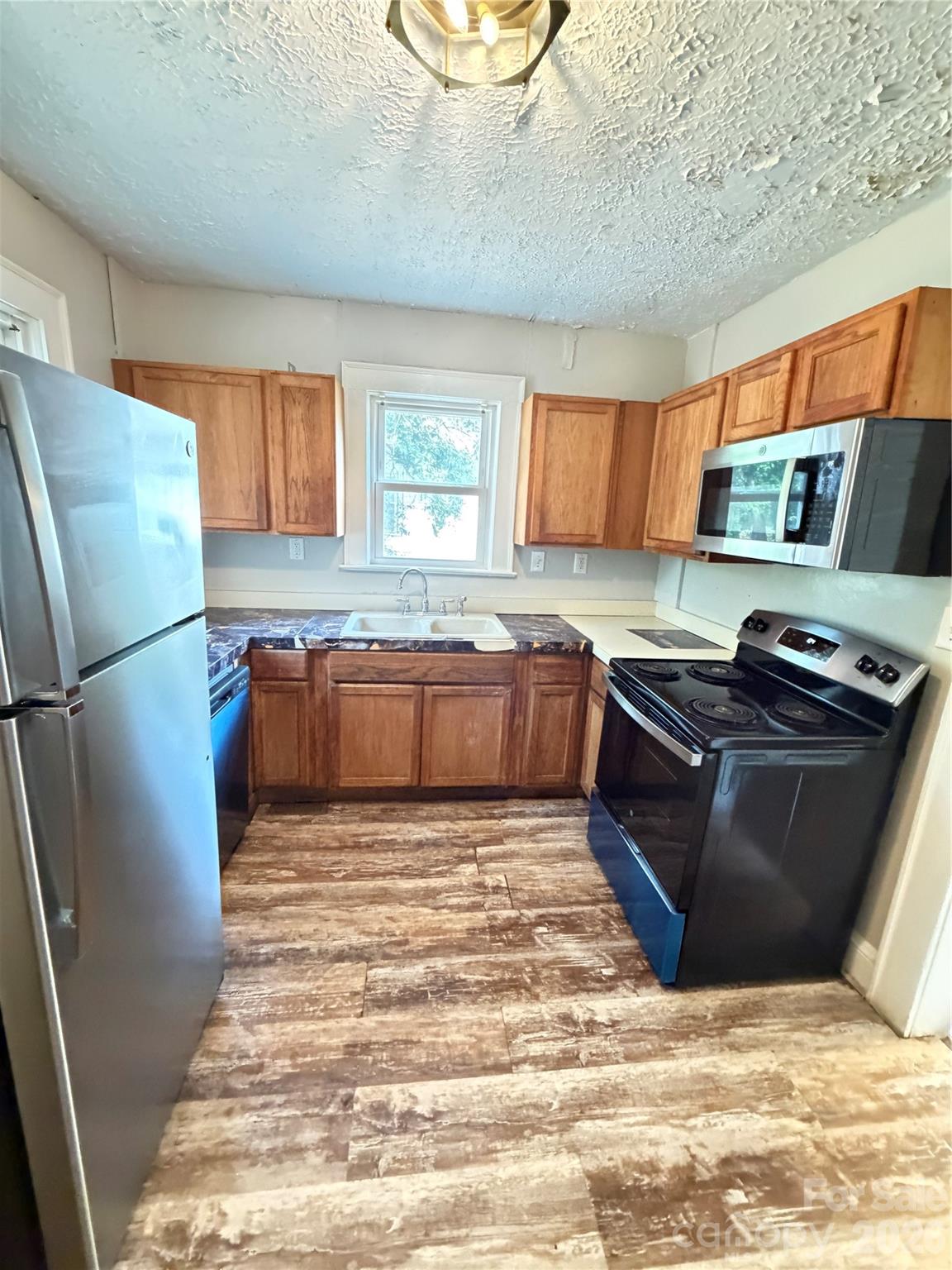 2212 Camp Greene Street Charlotte NC 28208