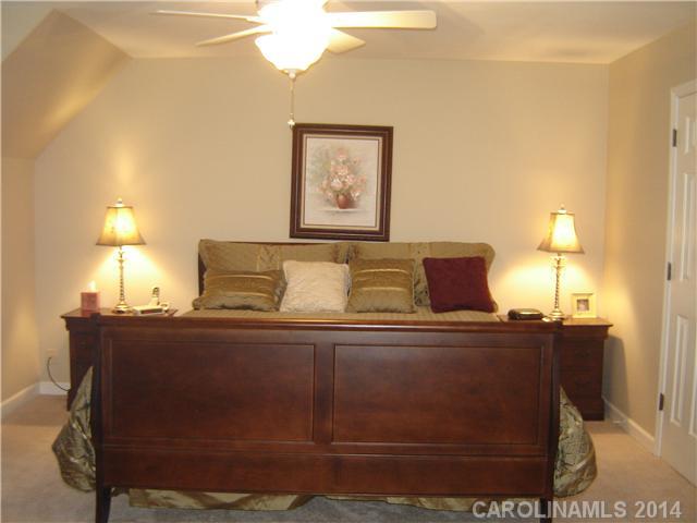 7514 Pewter Lane Charlotte NC 28270