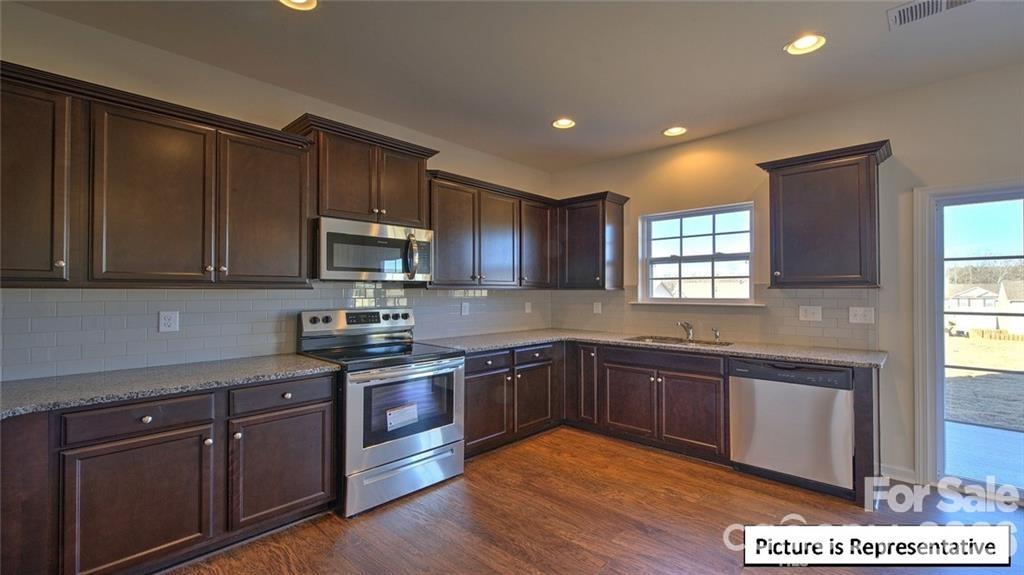 3133 Platinum Pointe Drive Charlotte NC 28227