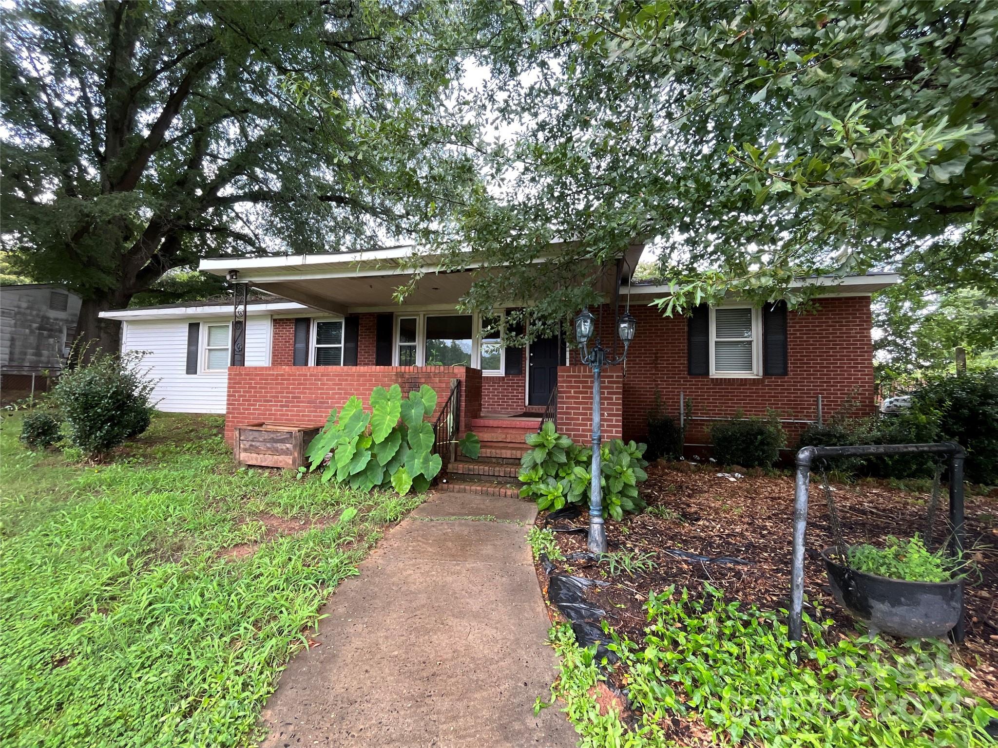 2418 Acapulco Drive Gastonia NC 28054