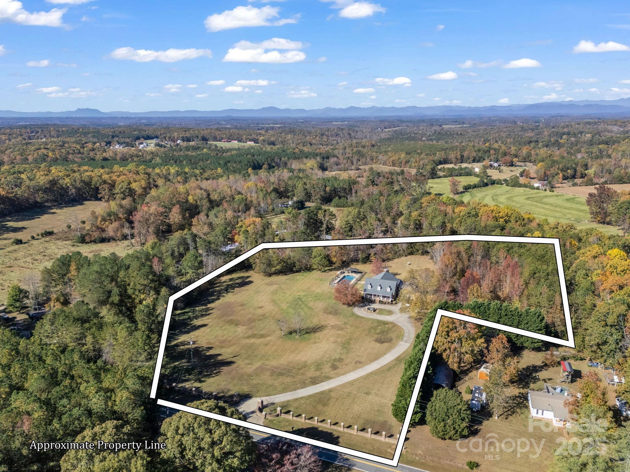 1102 S Mountain Road Bostic NC 28018