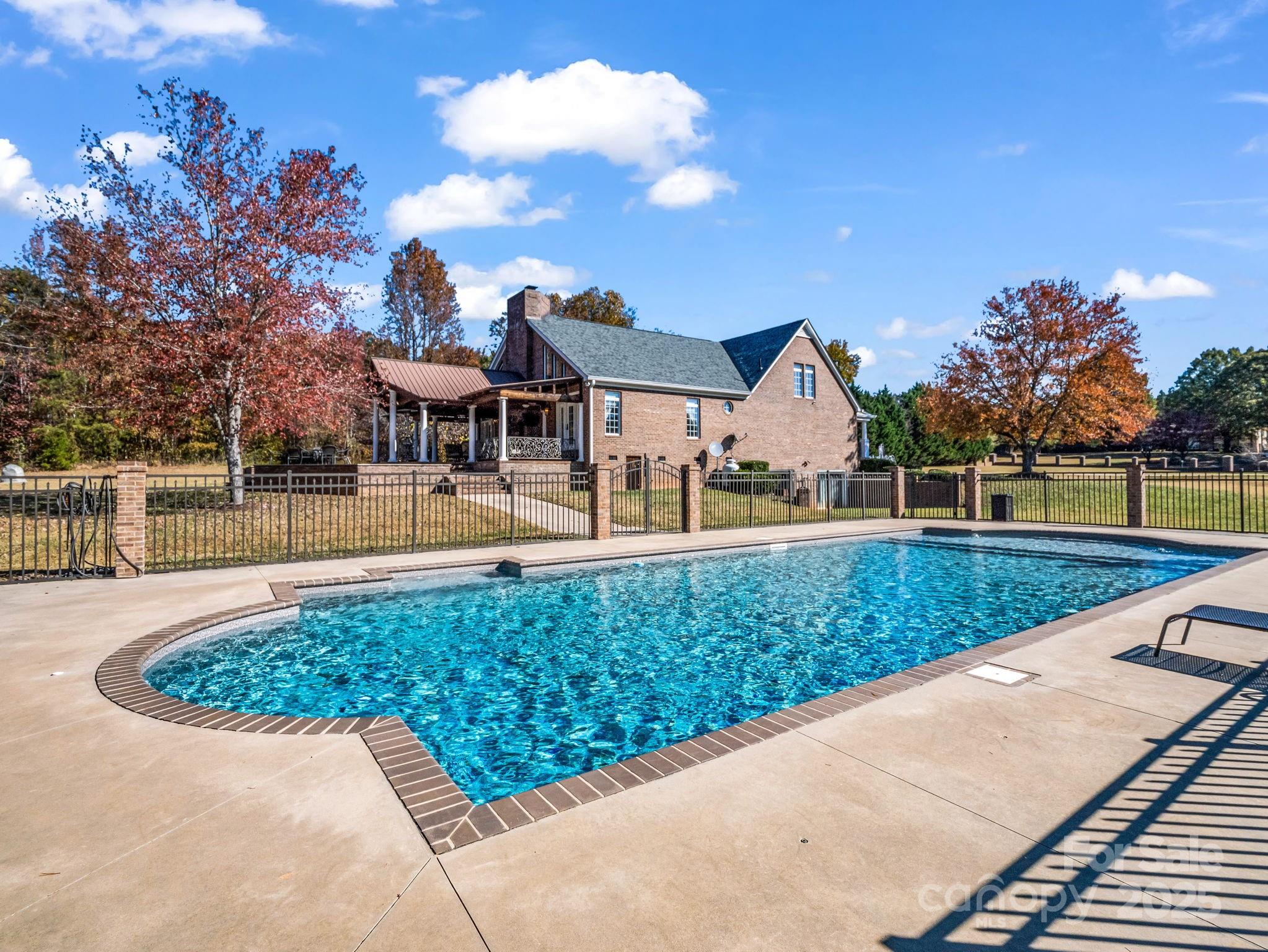 1102 S Mountain Road Bostic NC 28018