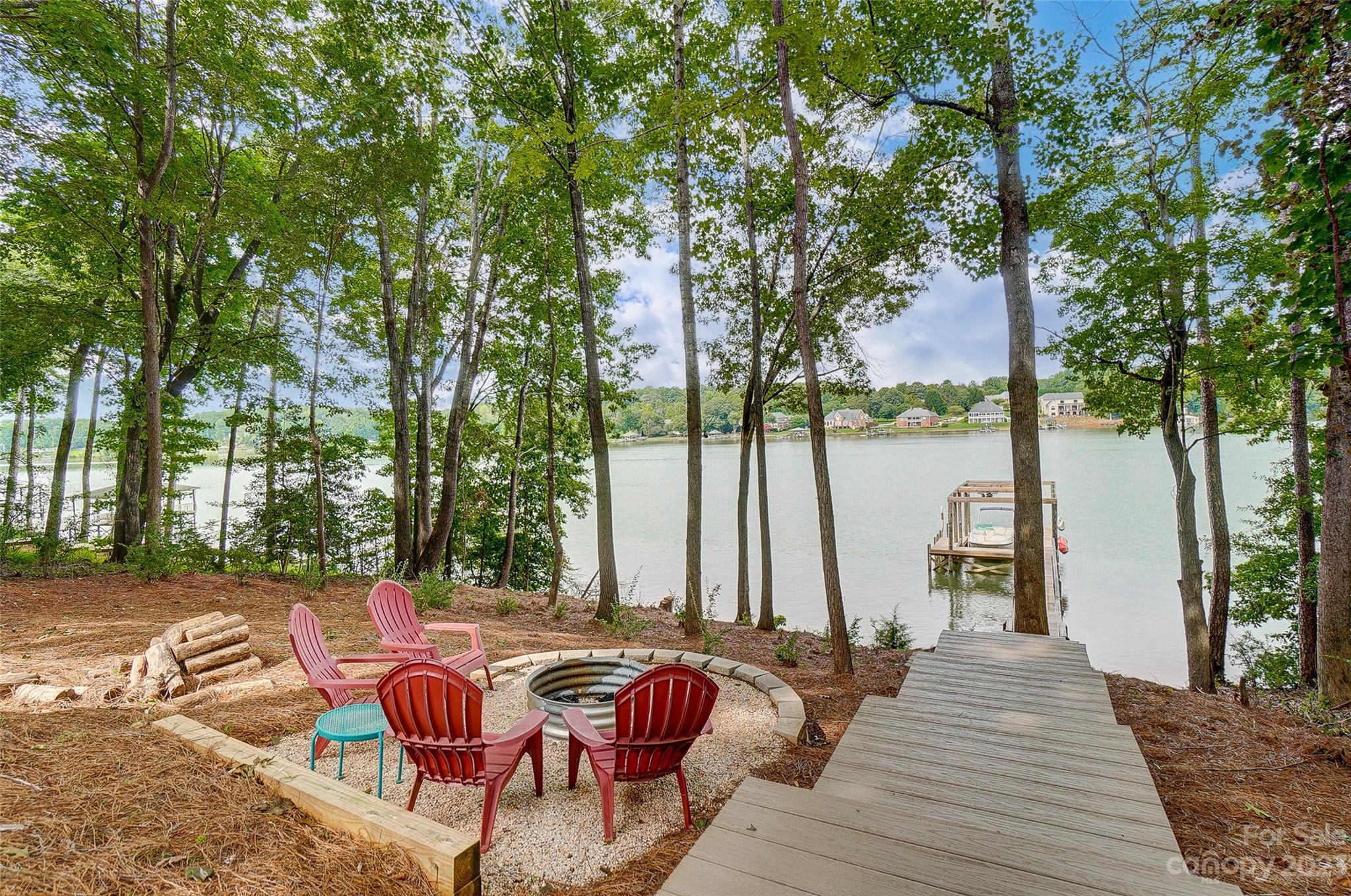 4641 River Bluff Court Charlotte NC 28214