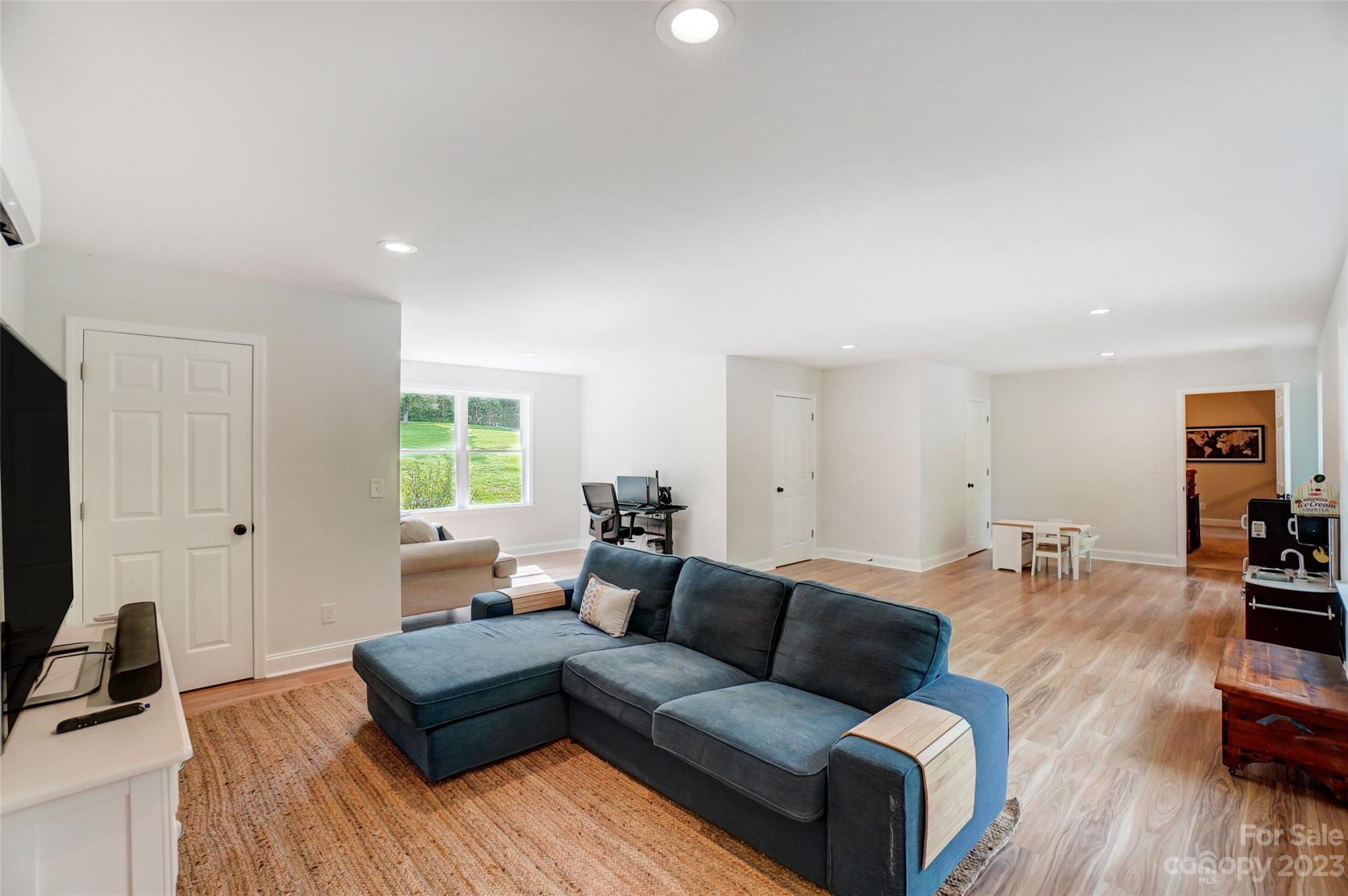 4641 River Bluff Court Charlotte NC 28214