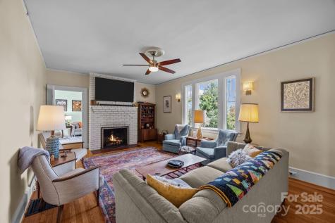 891 Hendersonville Road Asheville NC 28803