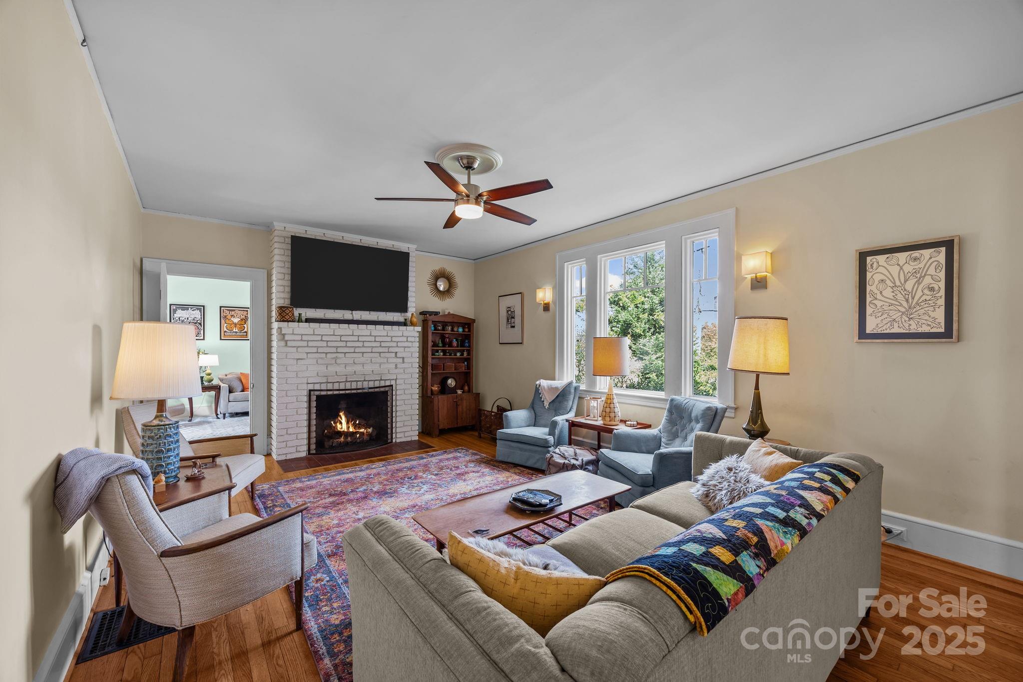 891 Hendersonville Road Asheville NC 28803