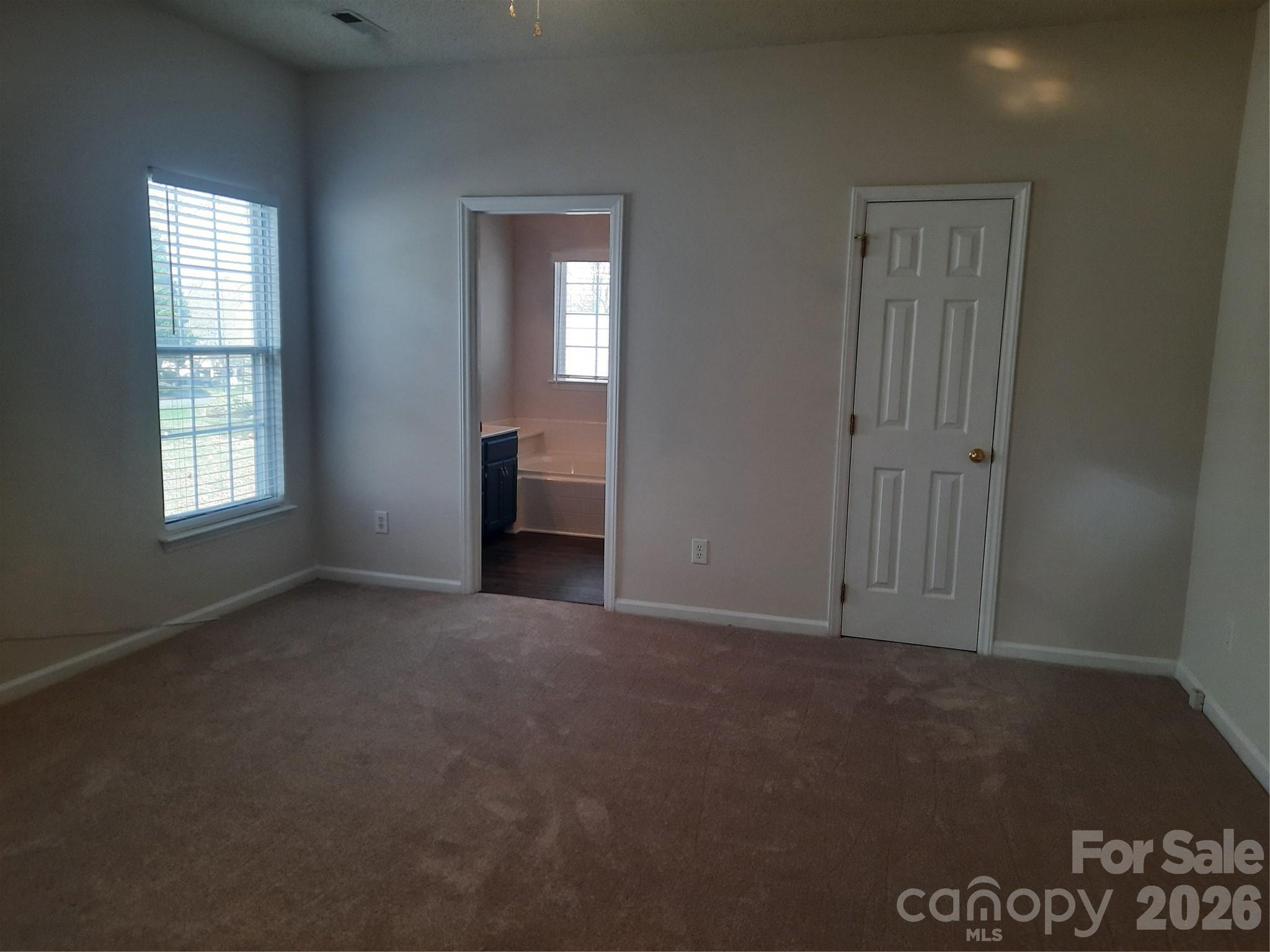 5305 Chinemist Court Charlotte NC 28269