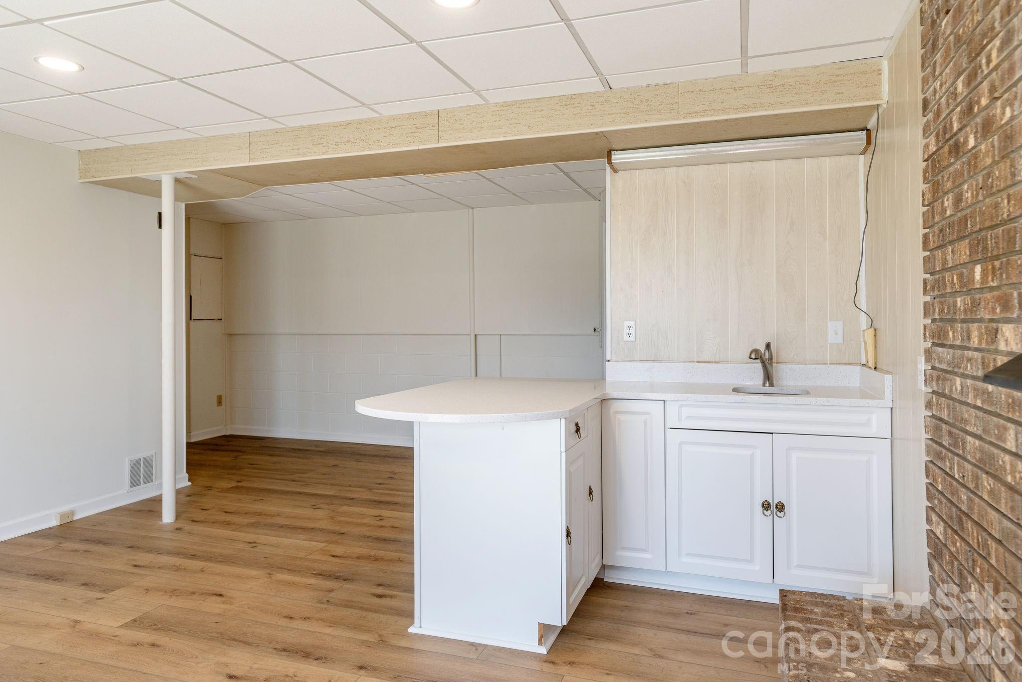 3113 Primrose Drive Hendersonville NC 28792