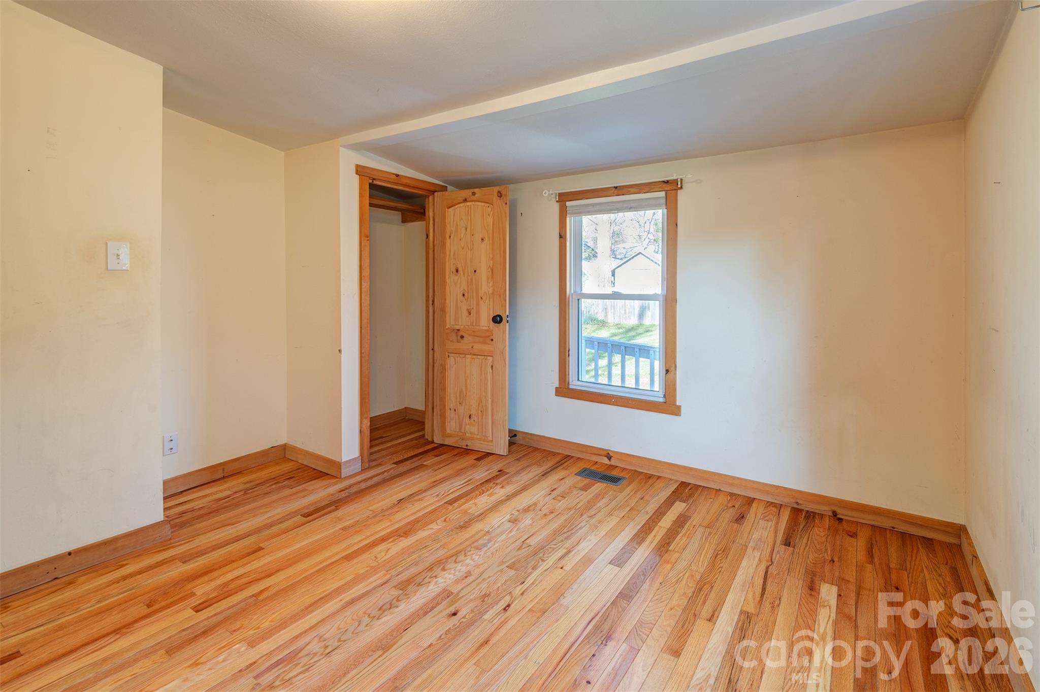 6 Alexander Street Black Mountain NC 28711