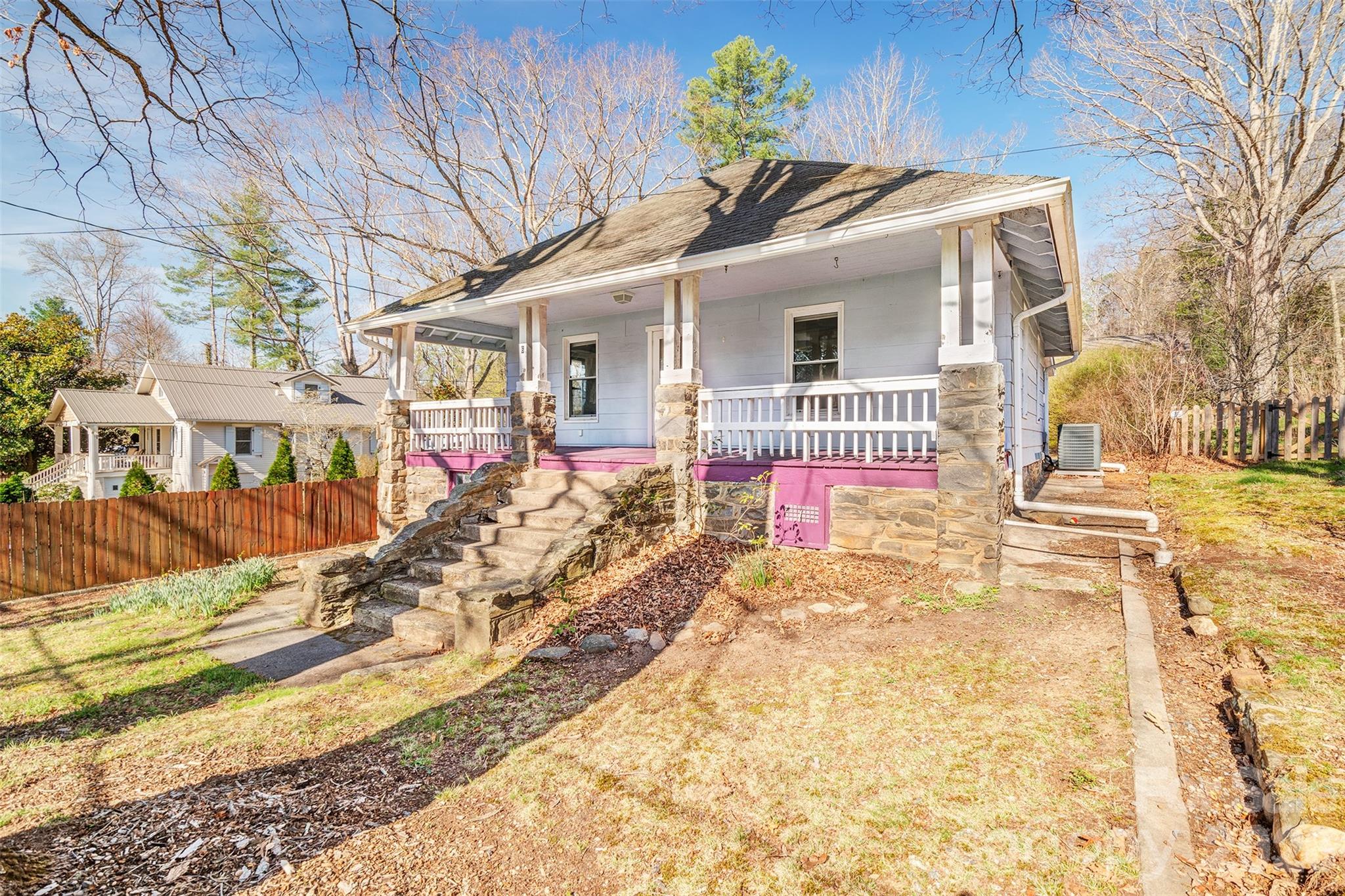 6 Alexander Street Black Mountain NC 28711