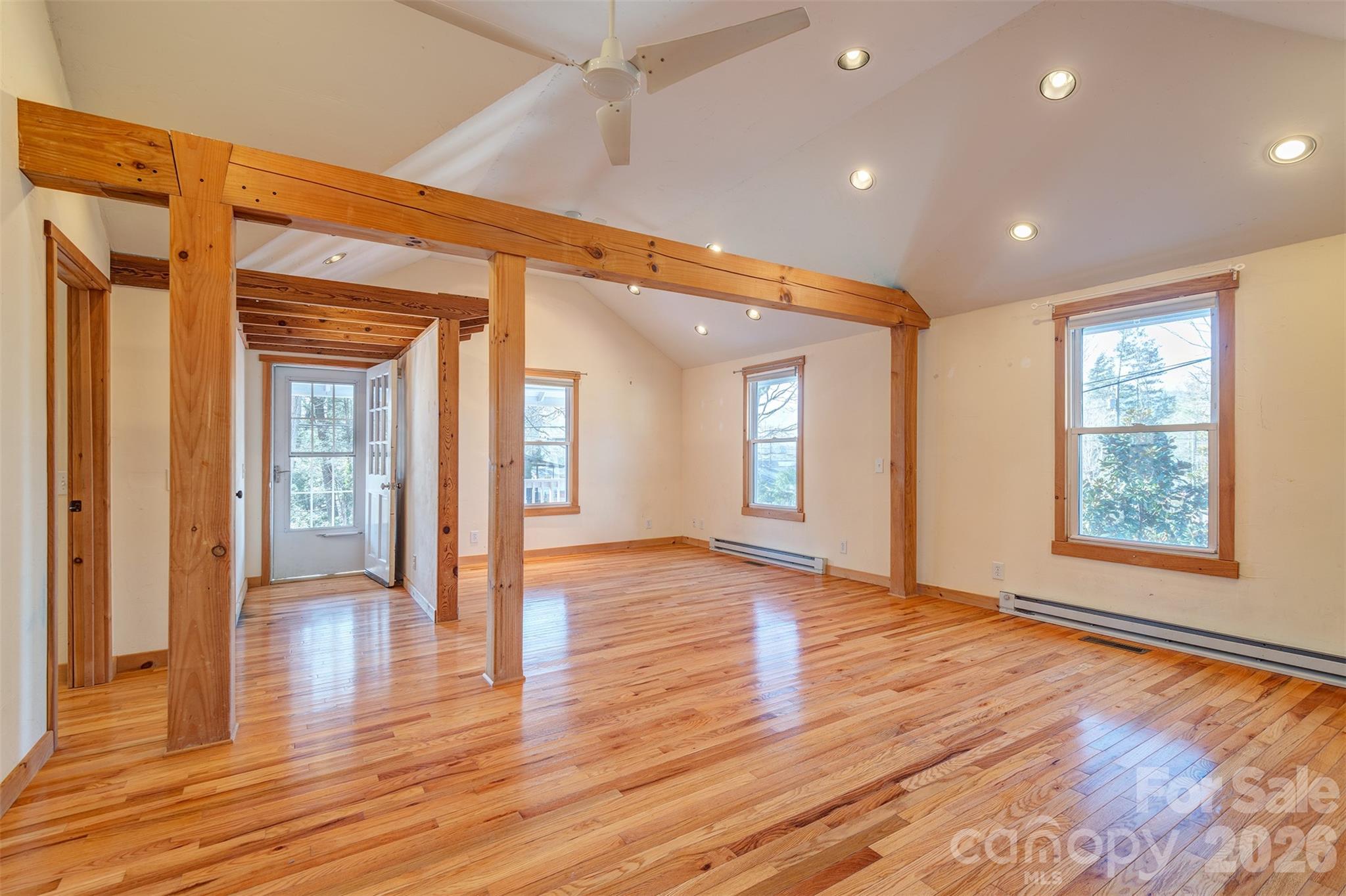 6 Alexander Street Black Mountain NC 28711