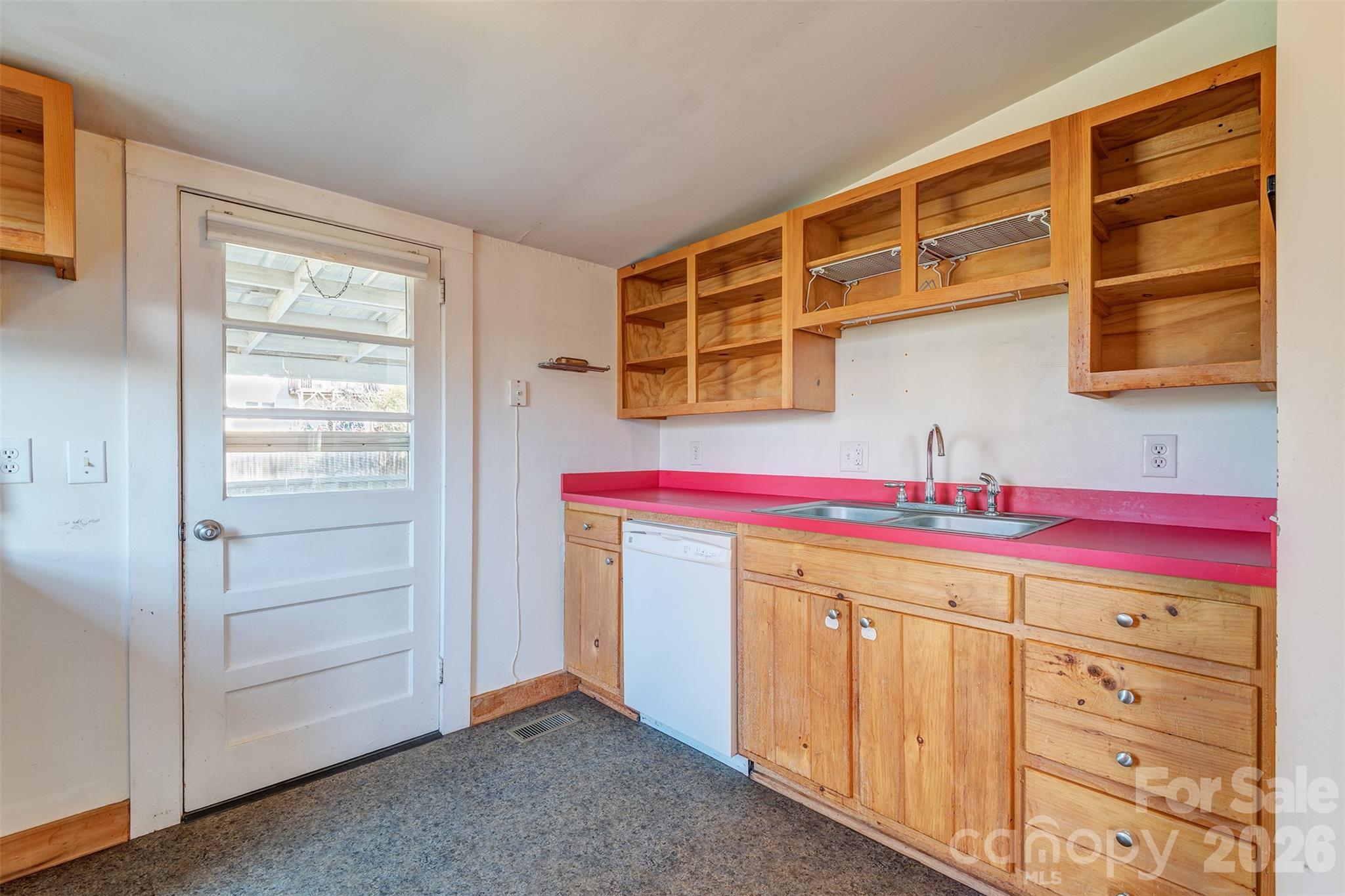 6 Alexander Street Black Mountain NC 28711