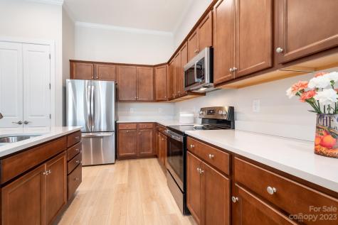 10404 Superb Lane Charlotte NC 28215