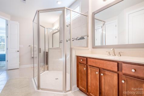 10404 Superb Lane Charlotte NC 28215