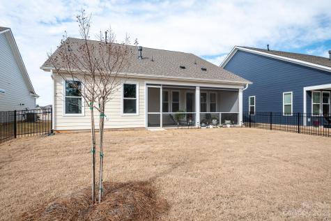 10404 Superb Lane Charlotte NC 28215