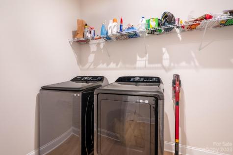 10404 Superb Lane Charlotte NC 28215