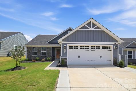982 Pemberley Street Lancaster SC 29720