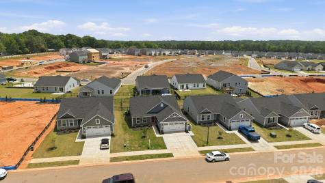 982 Pemberley Street Lancaster SC 29720