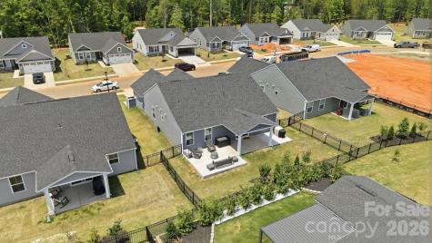 982 Pemberley Street Lancaster SC 29720