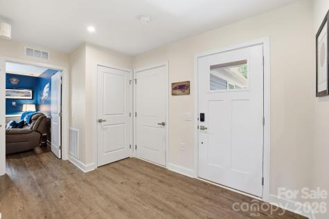 982 Pemberley Street Lancaster SC 29720
