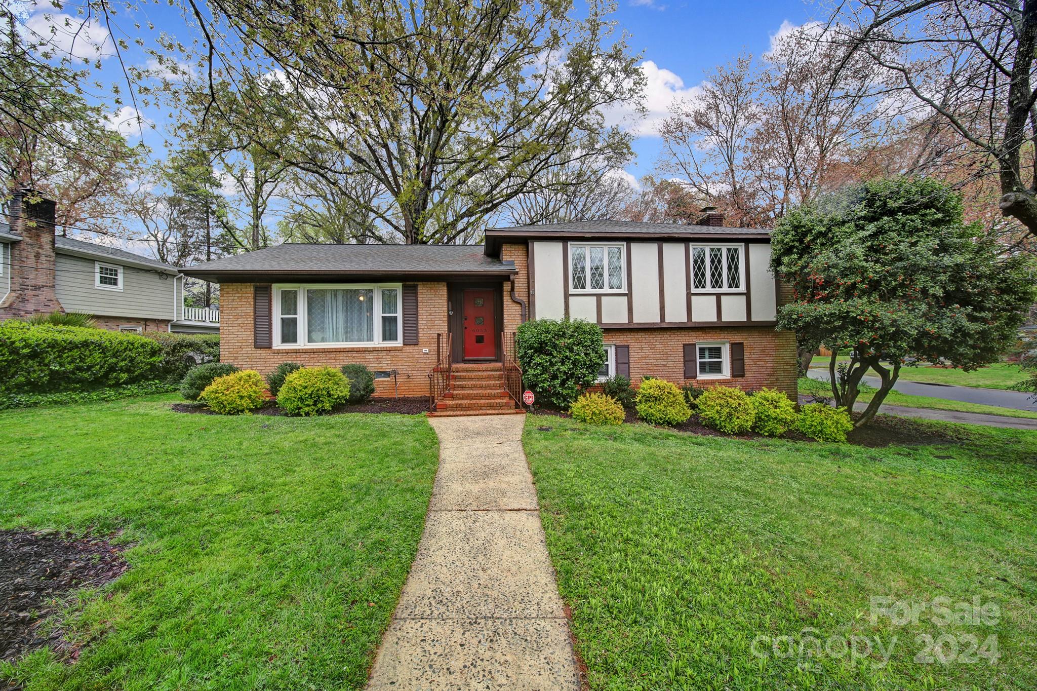 6053 Brookhaven Road Charlotte NC 28210