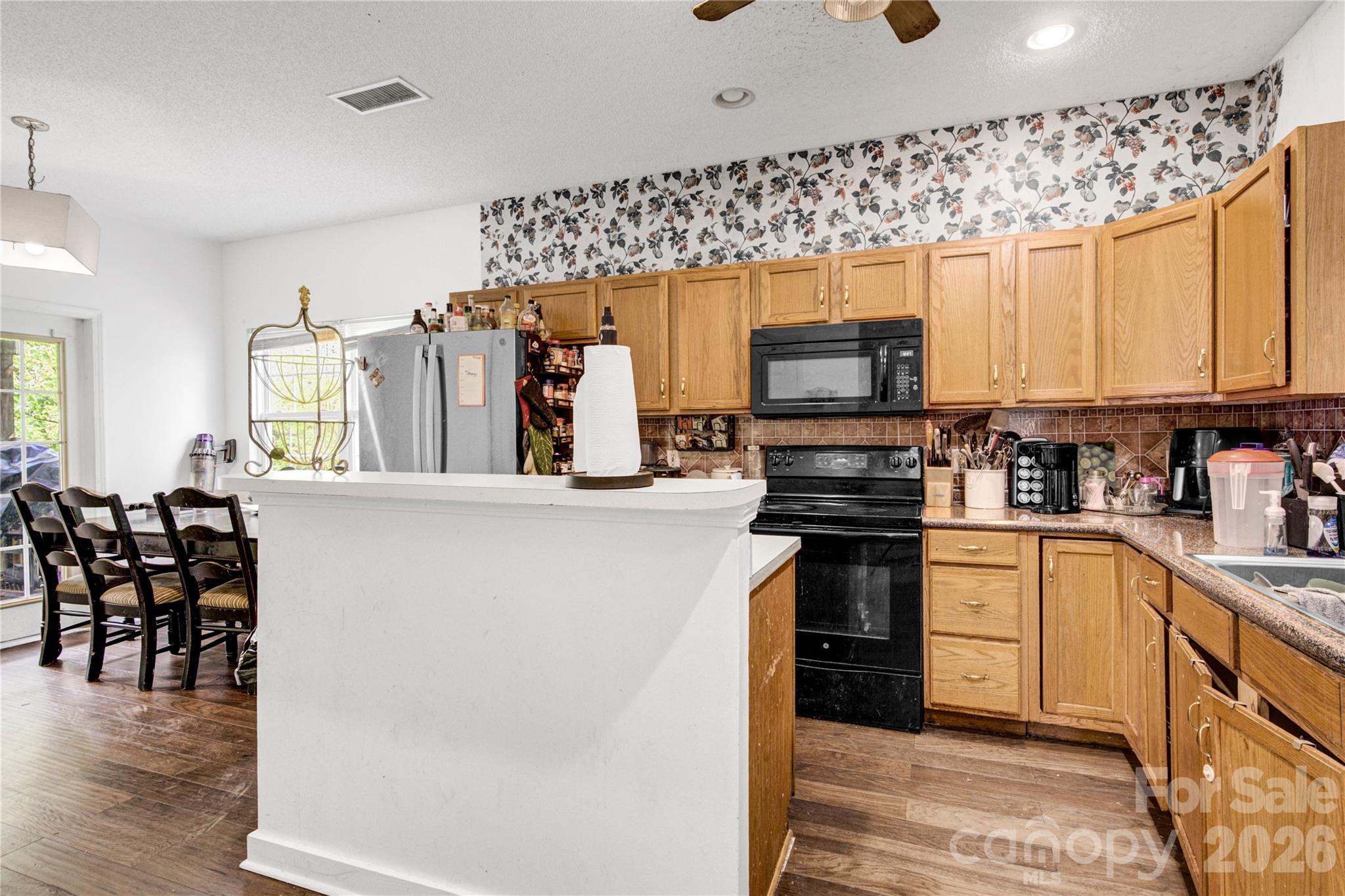 2536 Thornfield Road Charlotte NC 28273