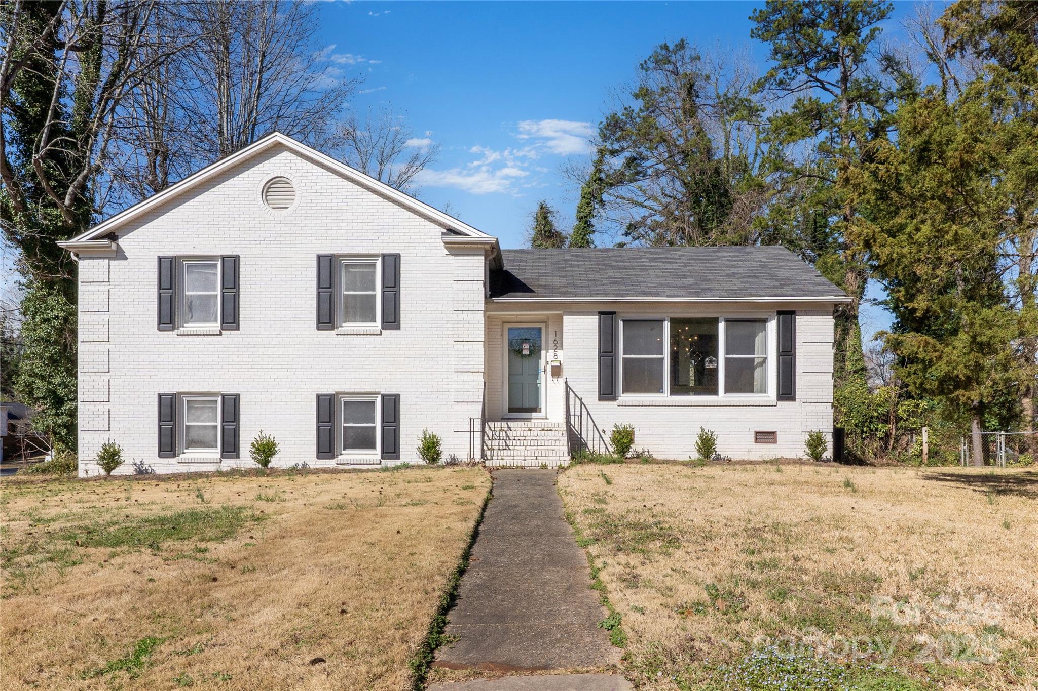 1628 Shannonhouse Drive Charlotte NC 28215