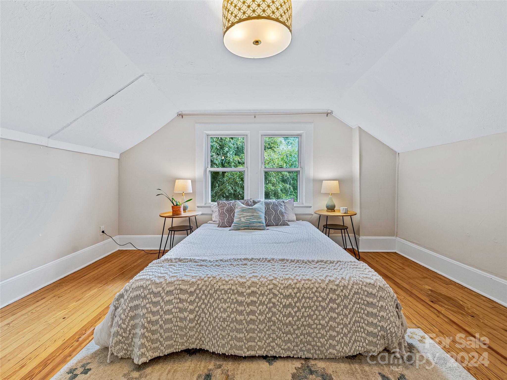 76 Starnes Cove Road Asheville NC 28806