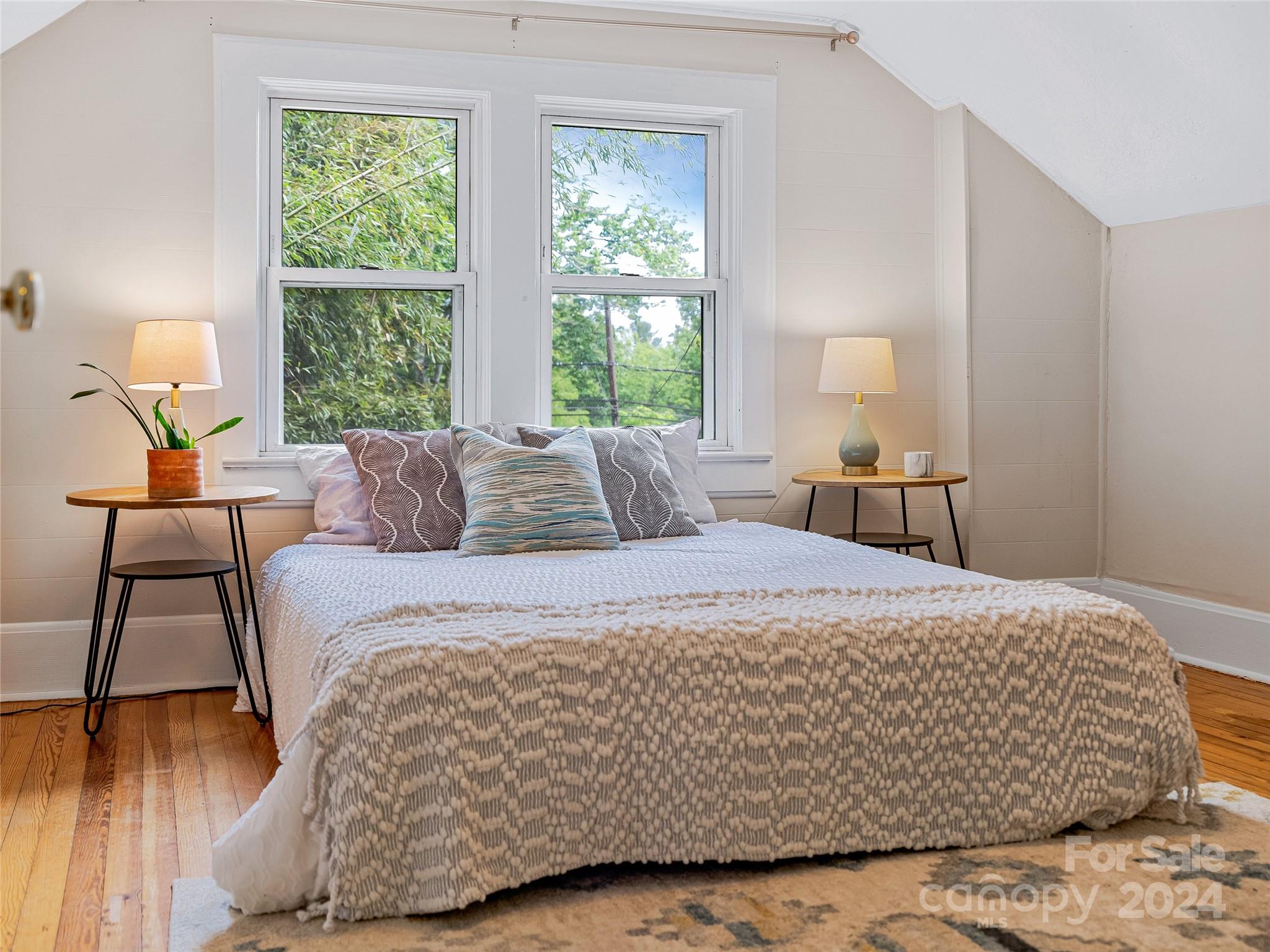 76 Starnes Cove Road Asheville NC 28806
