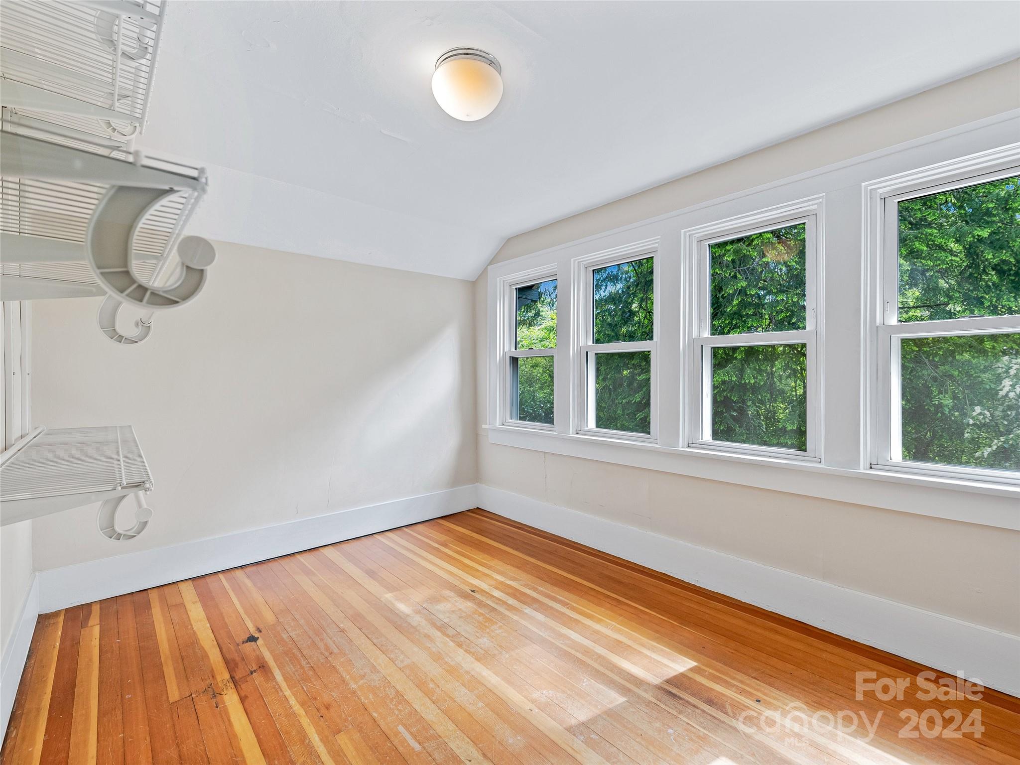 76 Starnes Cove Road Asheville NC 28806