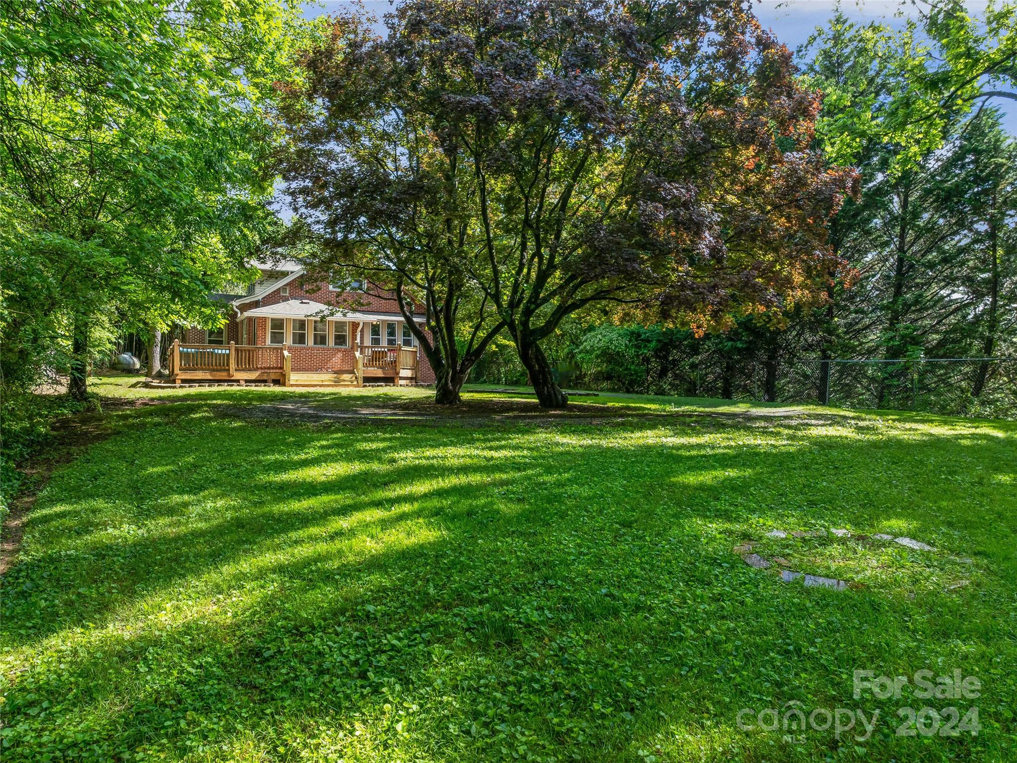 76 Starnes Cove Road Asheville NC 28806