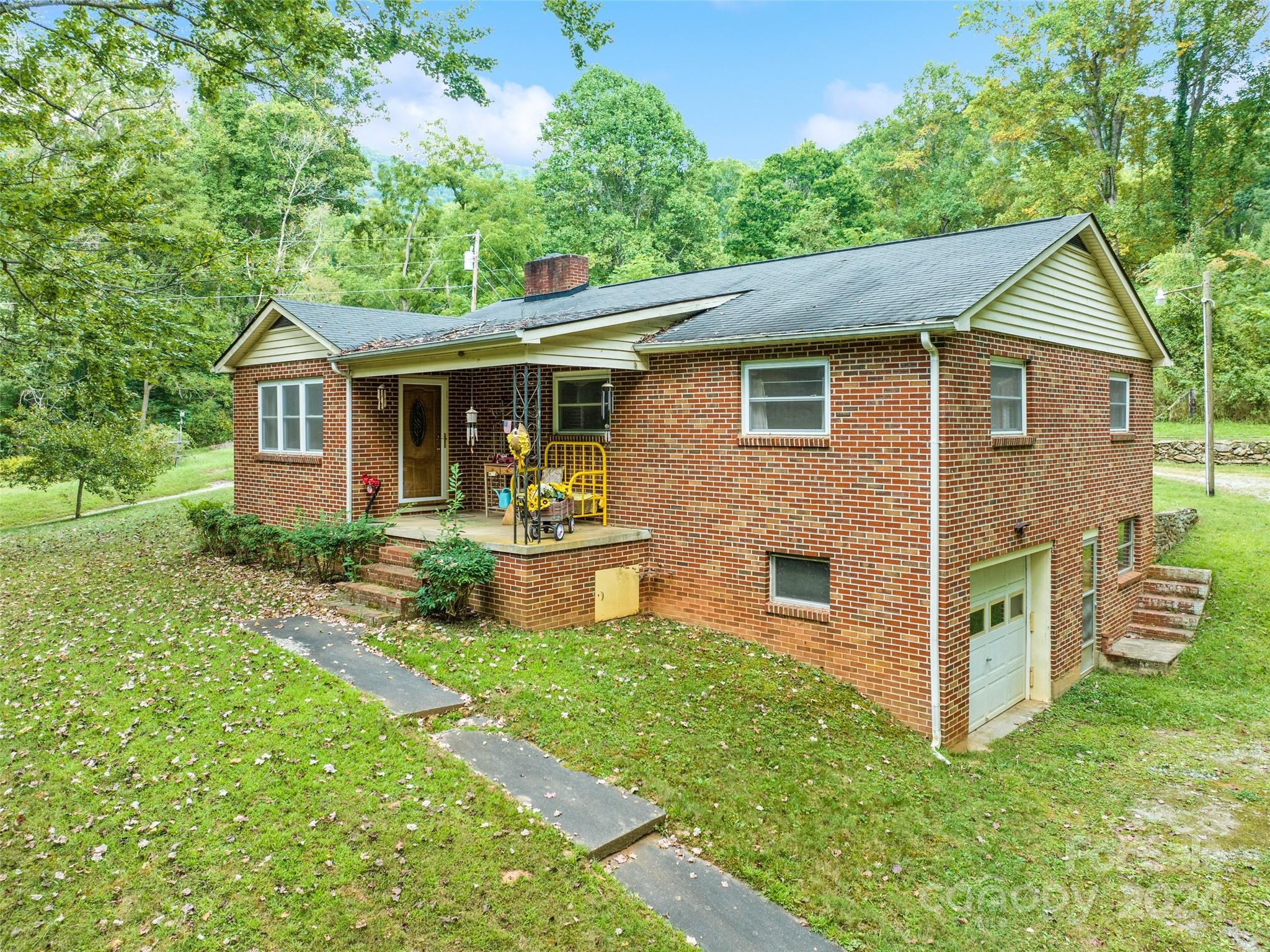 262 Bunny Run Canton NC 28716