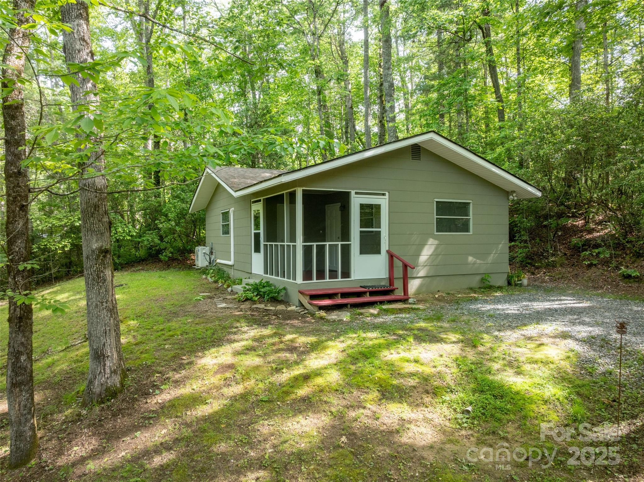 413 Rainbow Lake Drive Brevard NC 28712