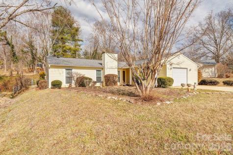 93 Stoney Hill Court Asheville NC 28804