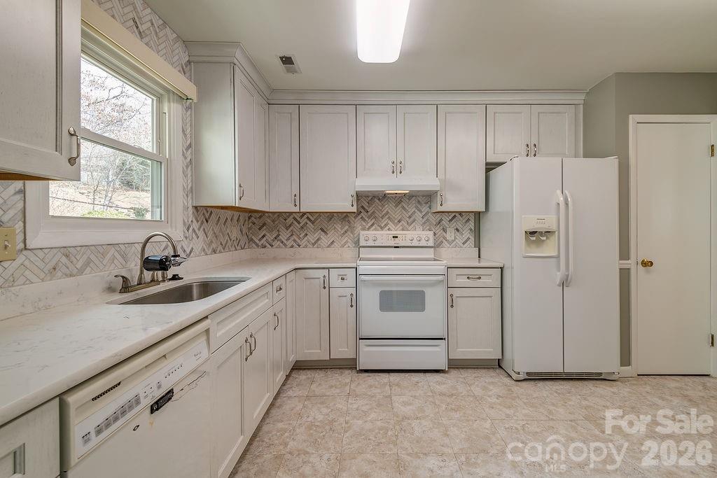 93 Stoney Hill Court Asheville NC 28804