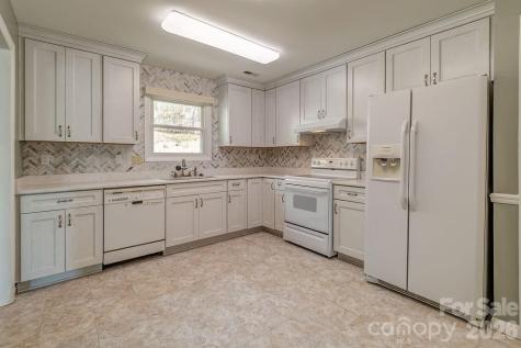 93 Stoney Hill Court Asheville NC 28804