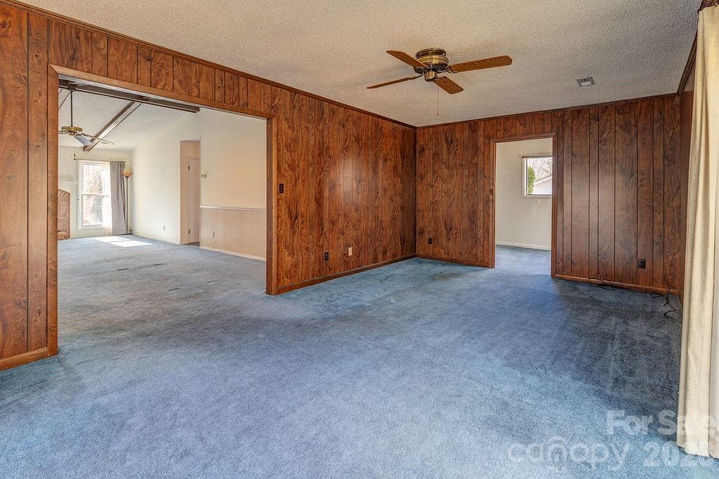 93 Stoney Hill Court Asheville NC 28804