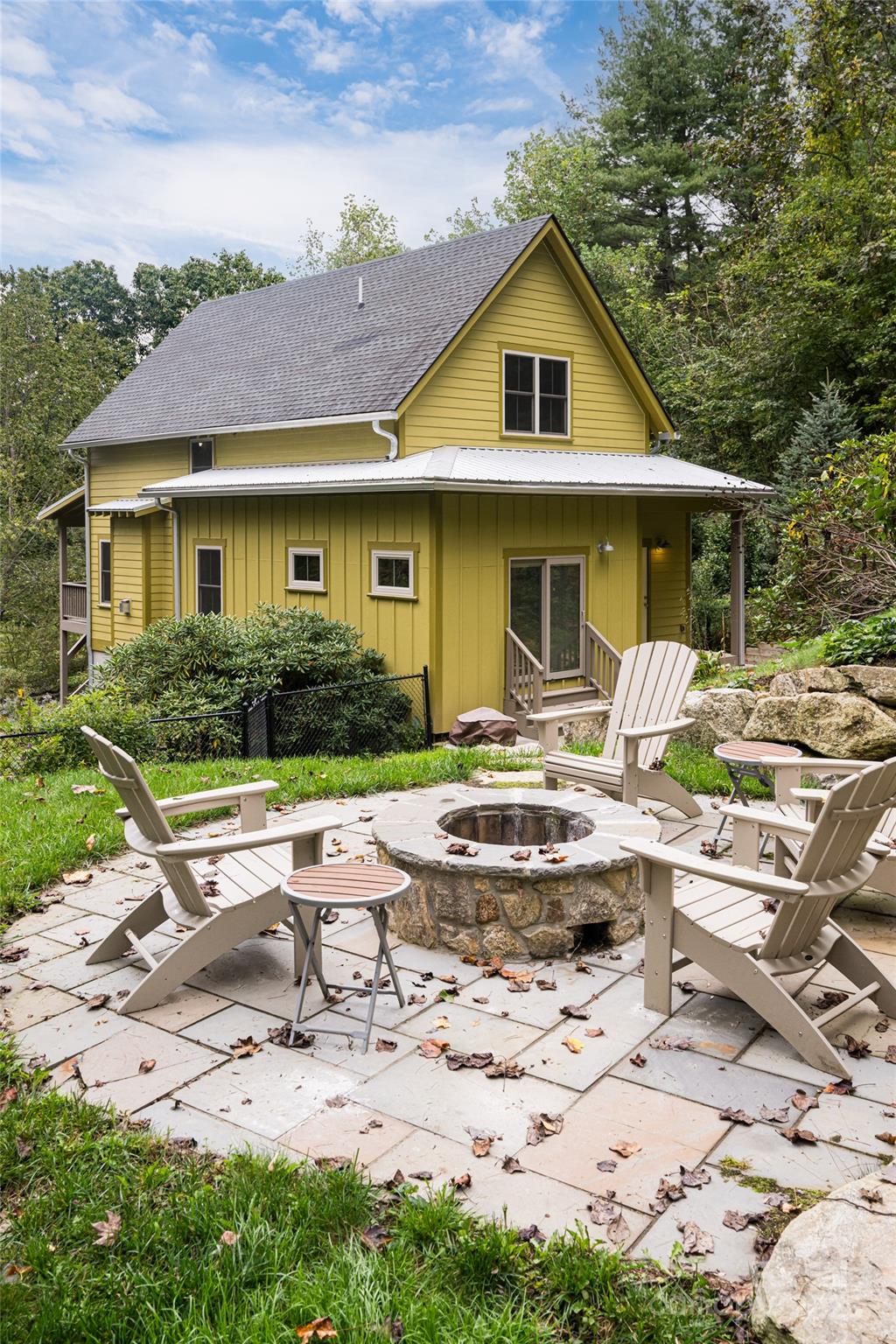 135 Spooks Branch Road Asheville NC 28804