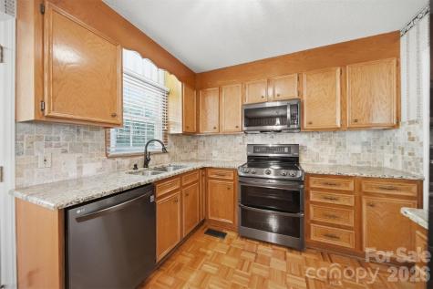 4455 Magnolia Lane Hudson NC 28638