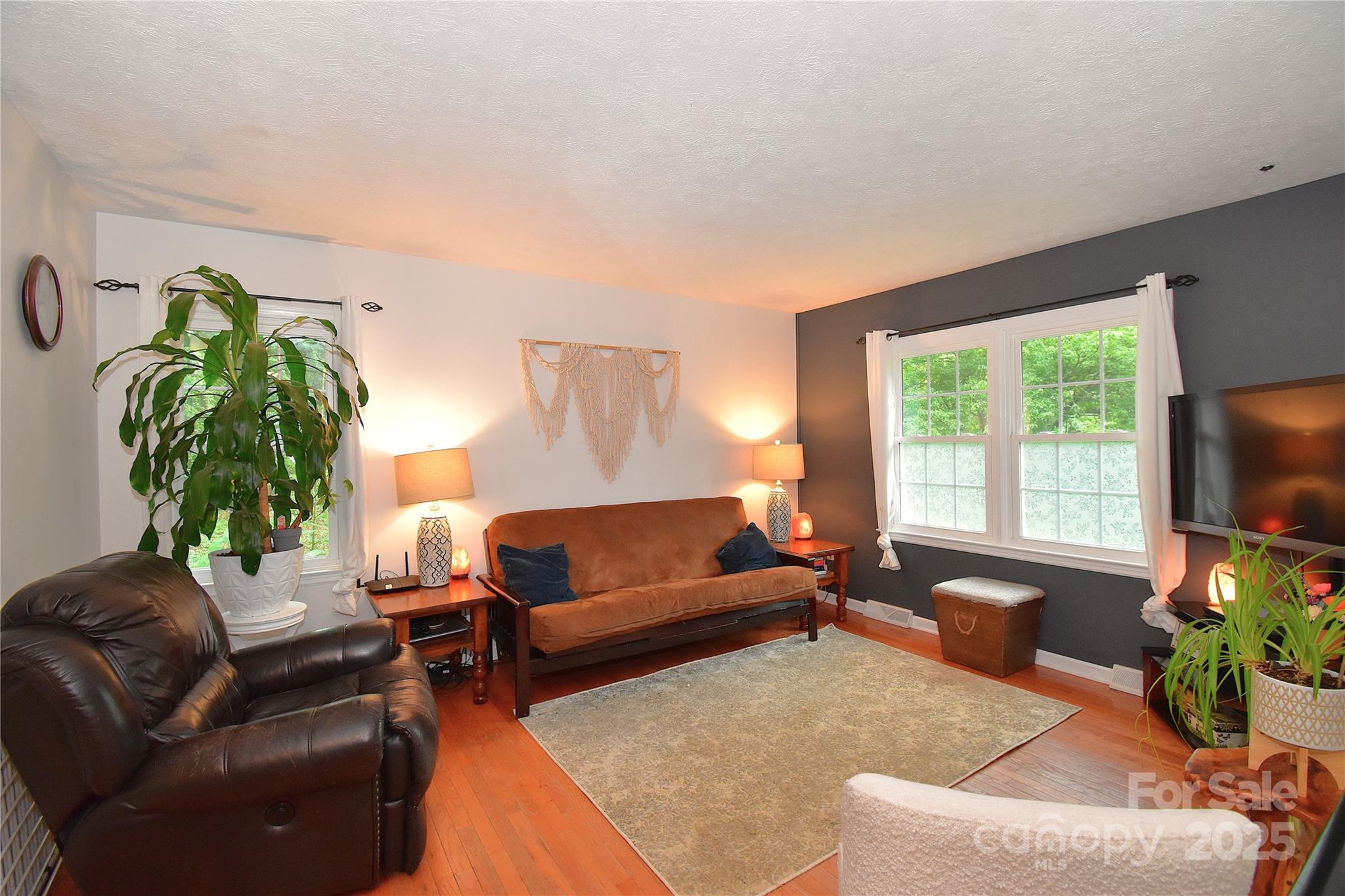 76 Melton Road Candler NC 28715
