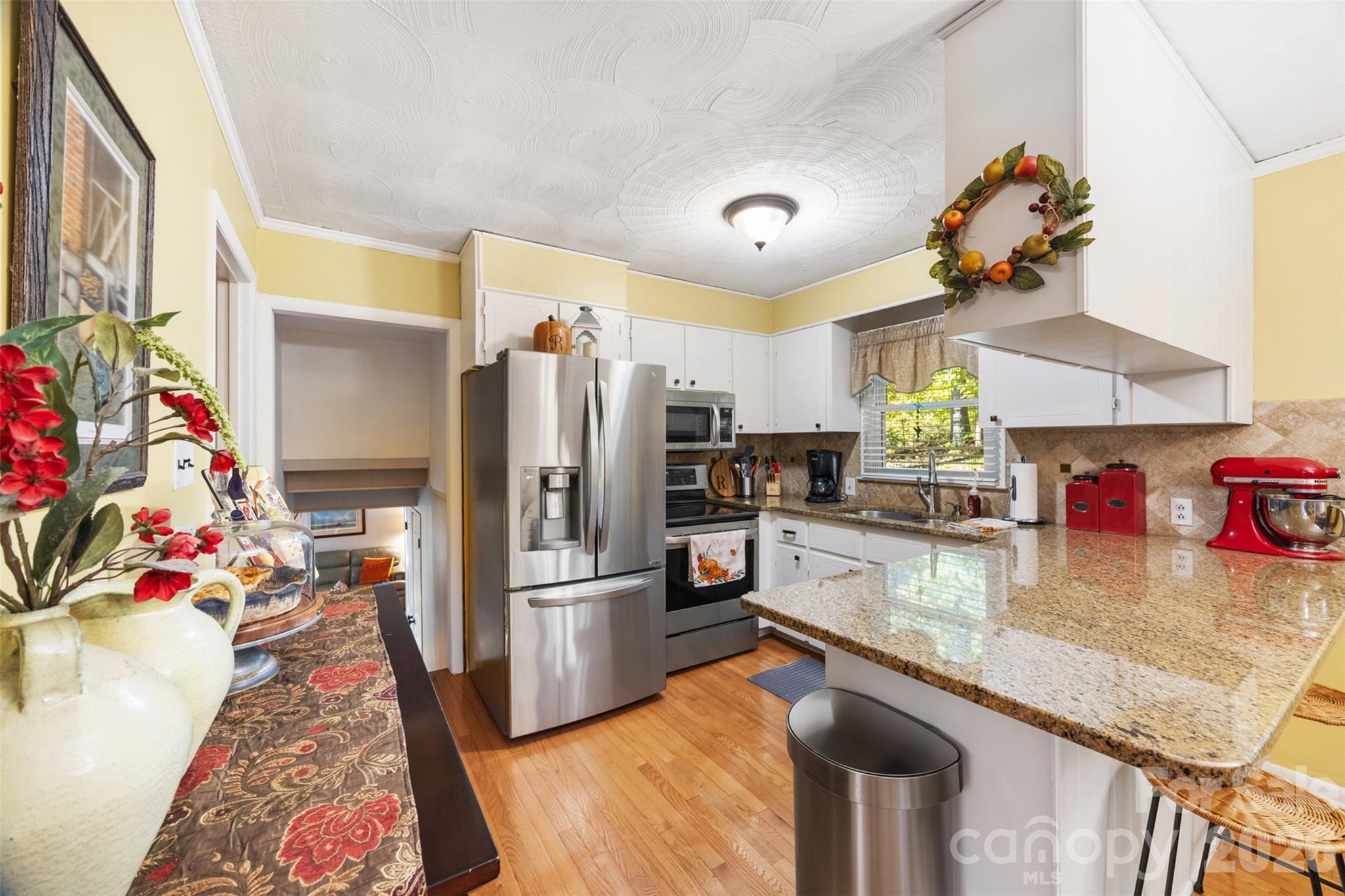1711 Mccombs Street Newton NC 28658