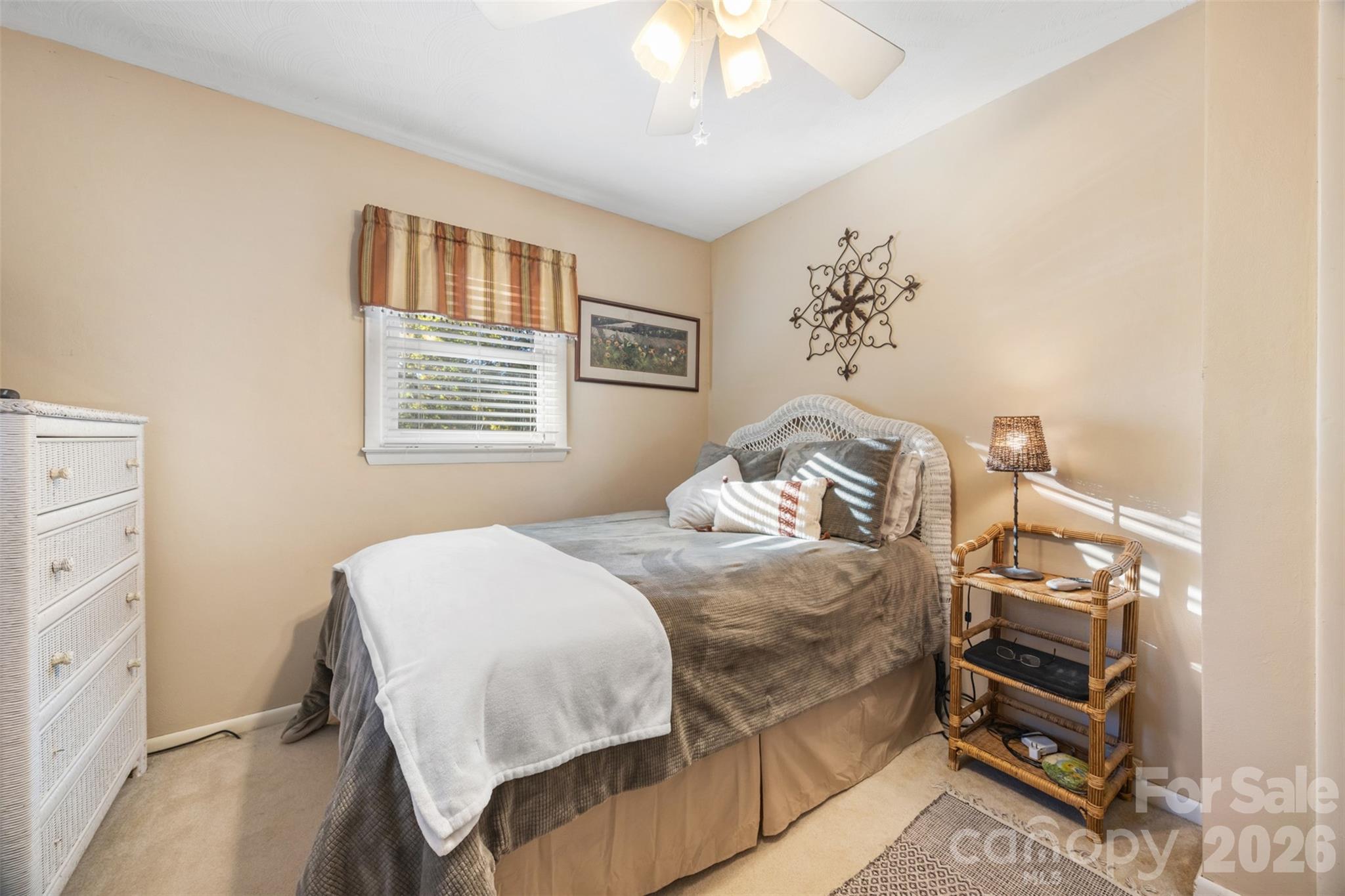 1711 Mccombs Street Newton NC 28658