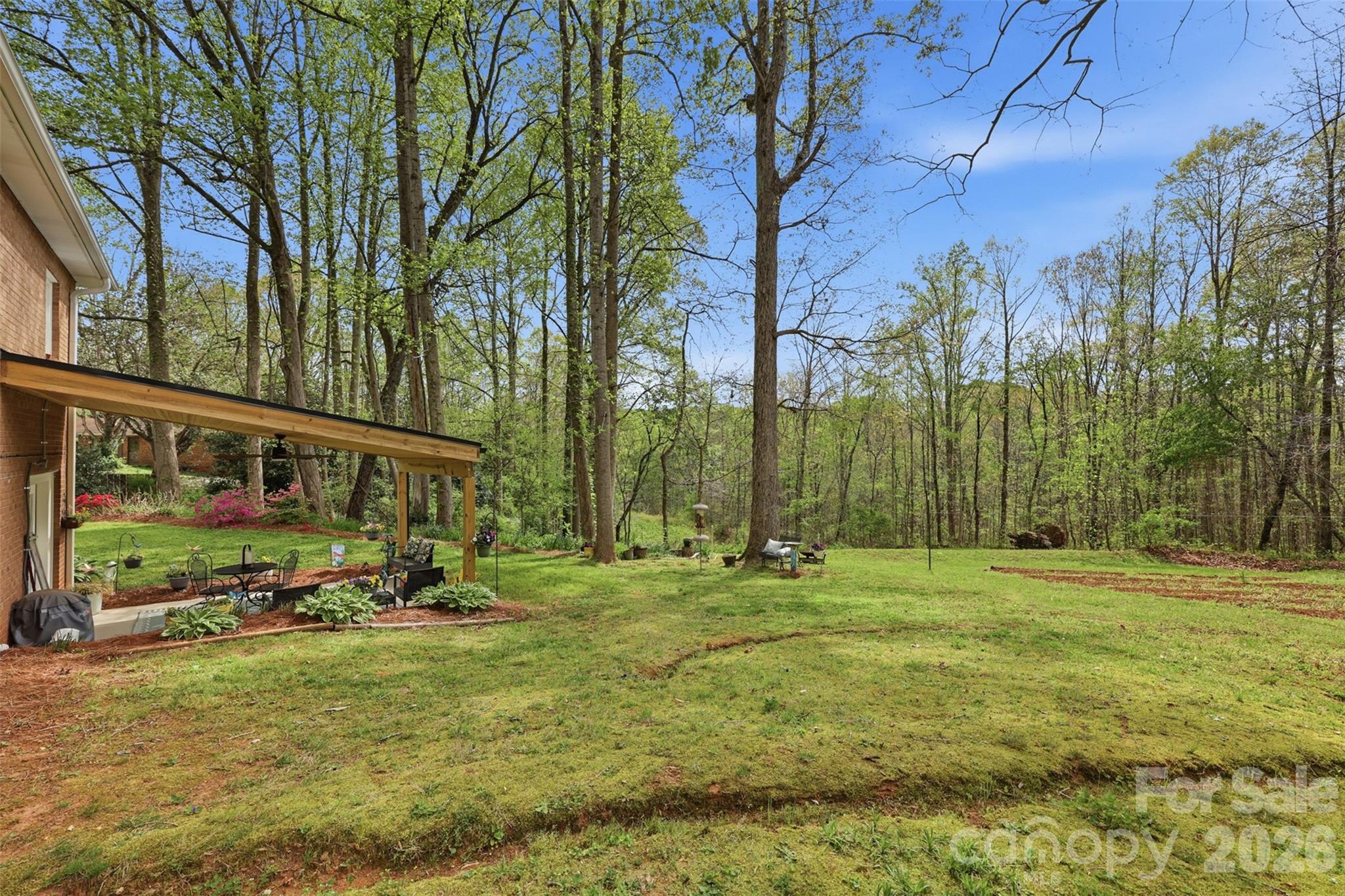 1711 Mccombs Street Newton NC 28658