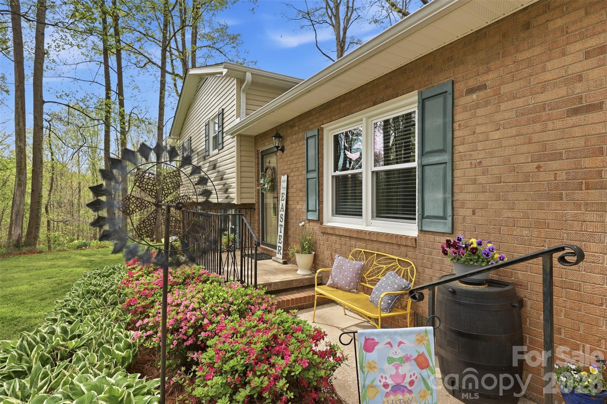 1711 Mccombs Street Newton NC 28658