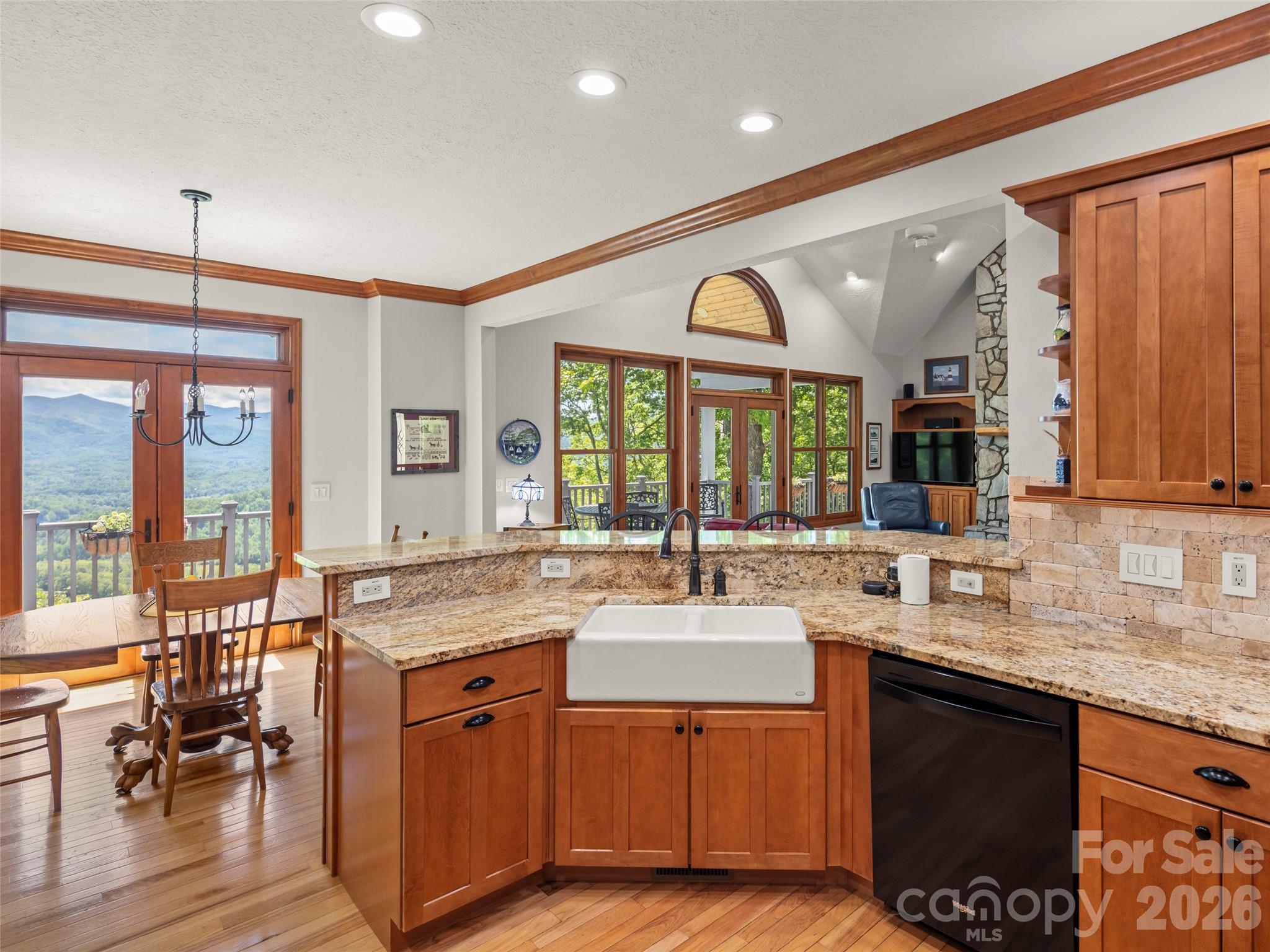 1278 Breckenridge Road Waynesville NC 28785