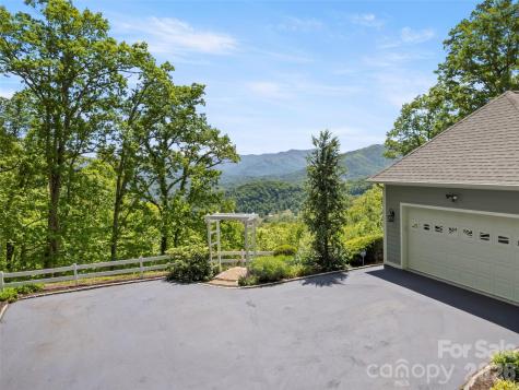 1278 Breckenridge Road Waynesville NC 28785