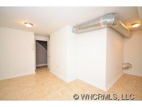 123 Red Oak Road Asheville NC 28804