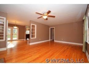 123 Red Oak Road Asheville NC 28804