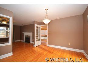 123 Red Oak Road Asheville NC 28804